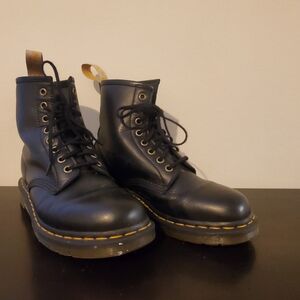 Black Leather Women's Boots